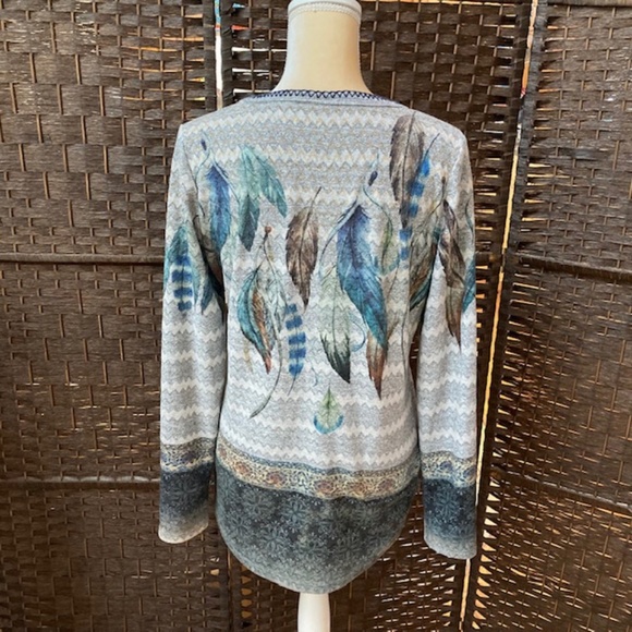 VOCAL woman’s top - Picture 3 of 6